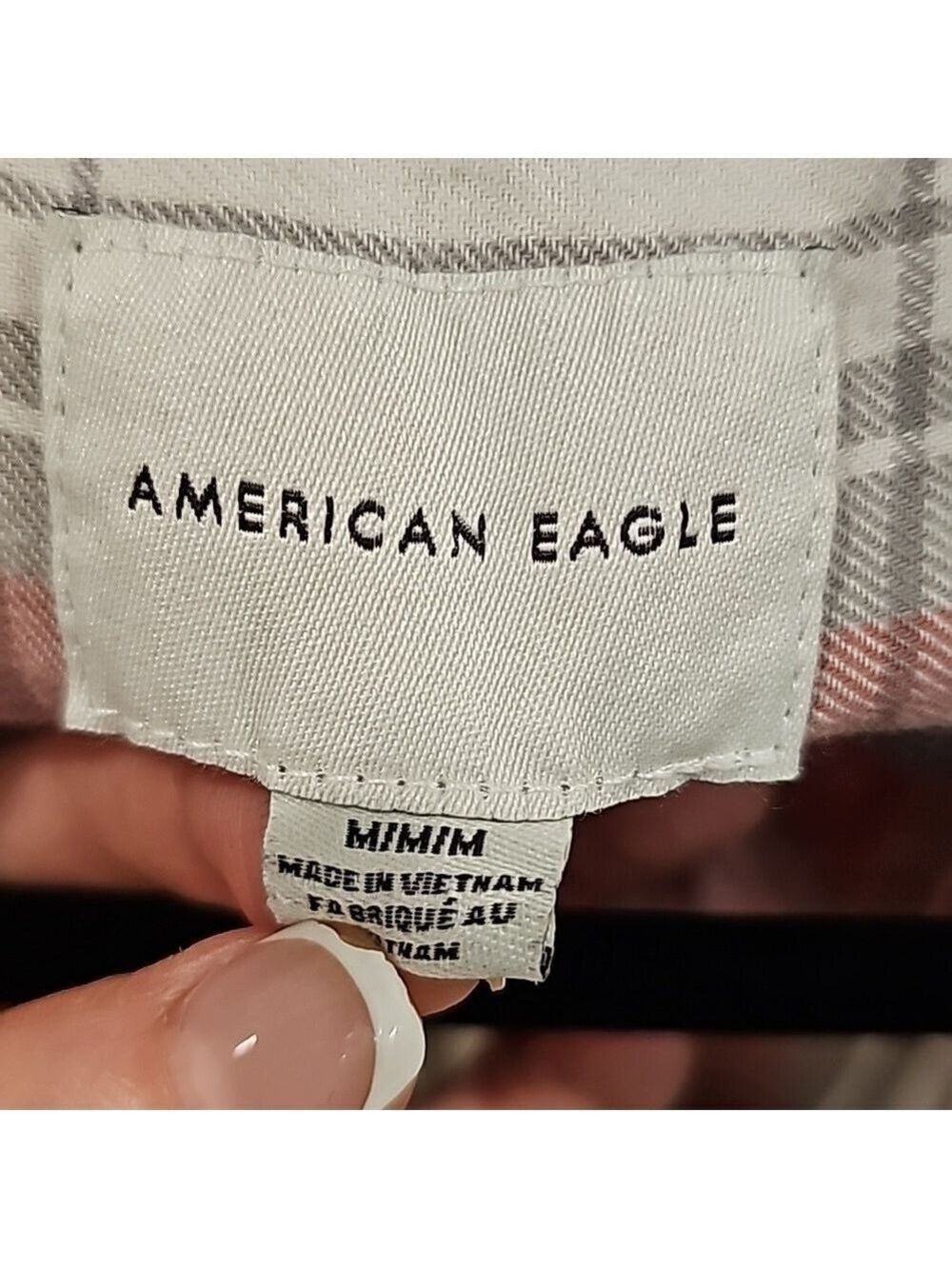 American Eagle Plaid Cropped Button Up Shirt Muted Red Gray Size Medium - Picture 7 of 14